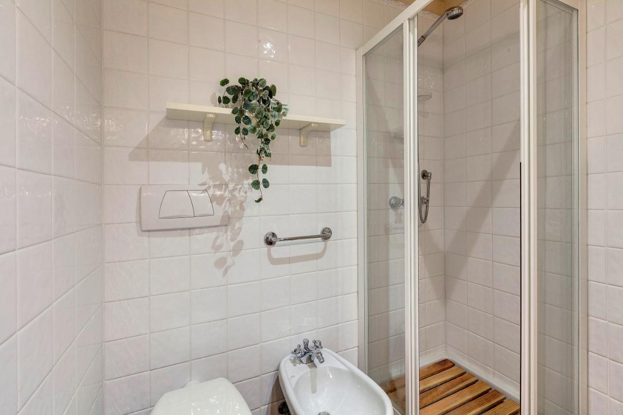 Gastone Apartment By Mamo Florence Luaran gambar